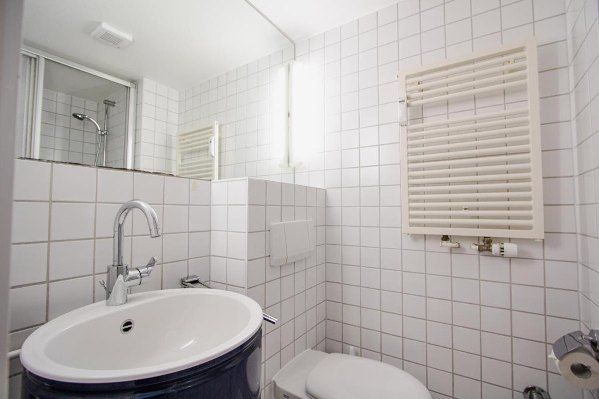 Kleines Versteck- Ein Ganz Besonderes Domizil Inmitten Der Friedrichstrasse Westerland Buitenkant foto